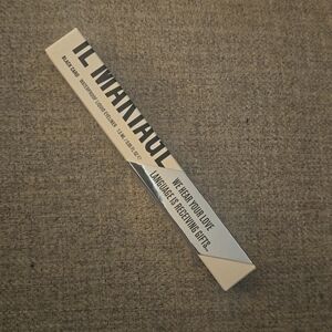 Black Card Liquid Waterproof Eyeliner